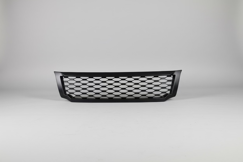 NP300 Badge-less Grille