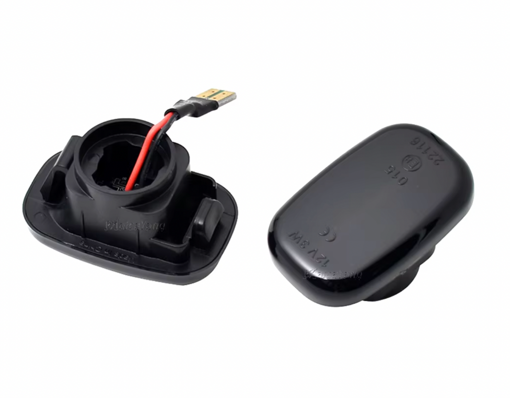 Dynamic LED side indicators for N70/rav4
