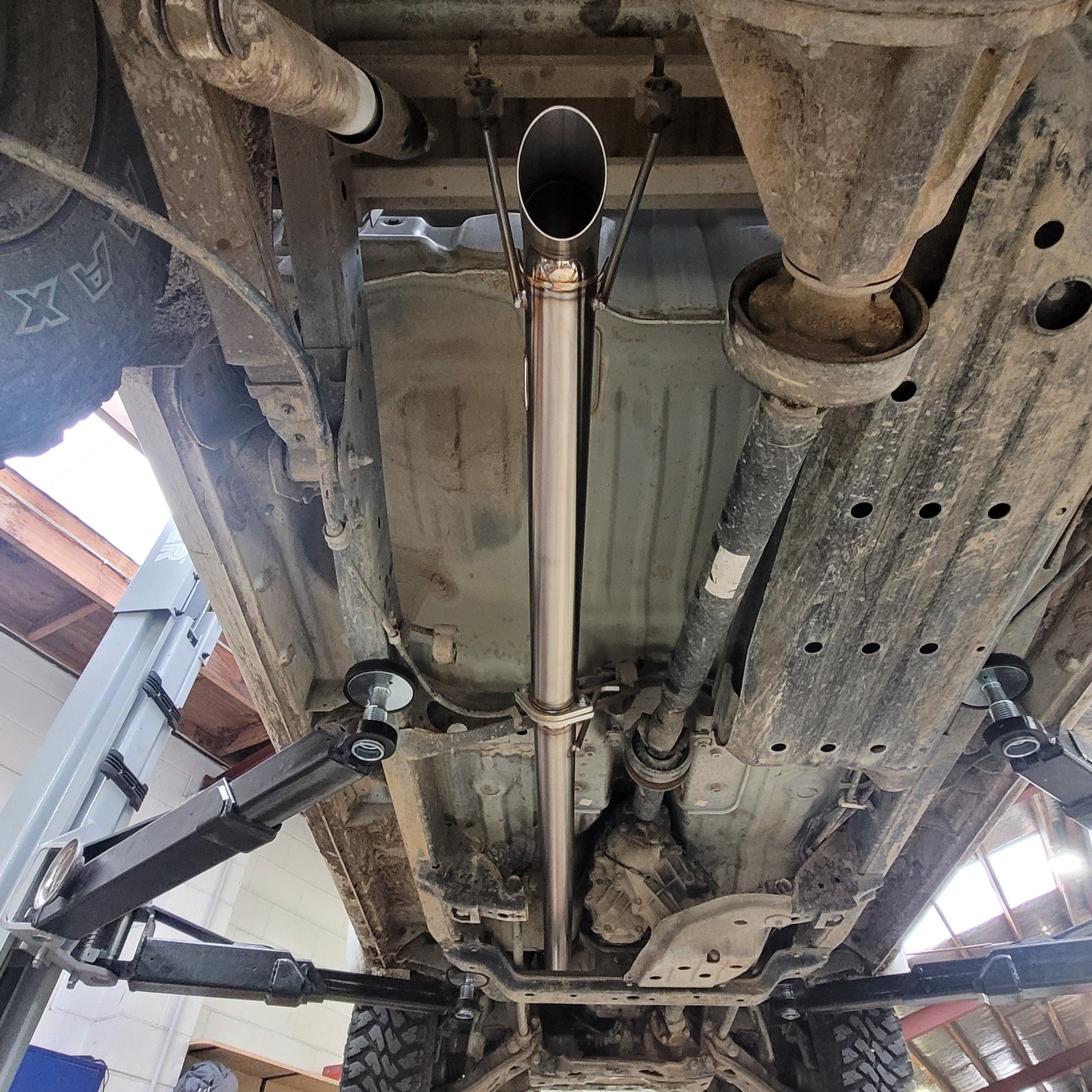 UltraFlow Series - Ford Ranger PK/PJ 2006-2011 3" Diff Dump